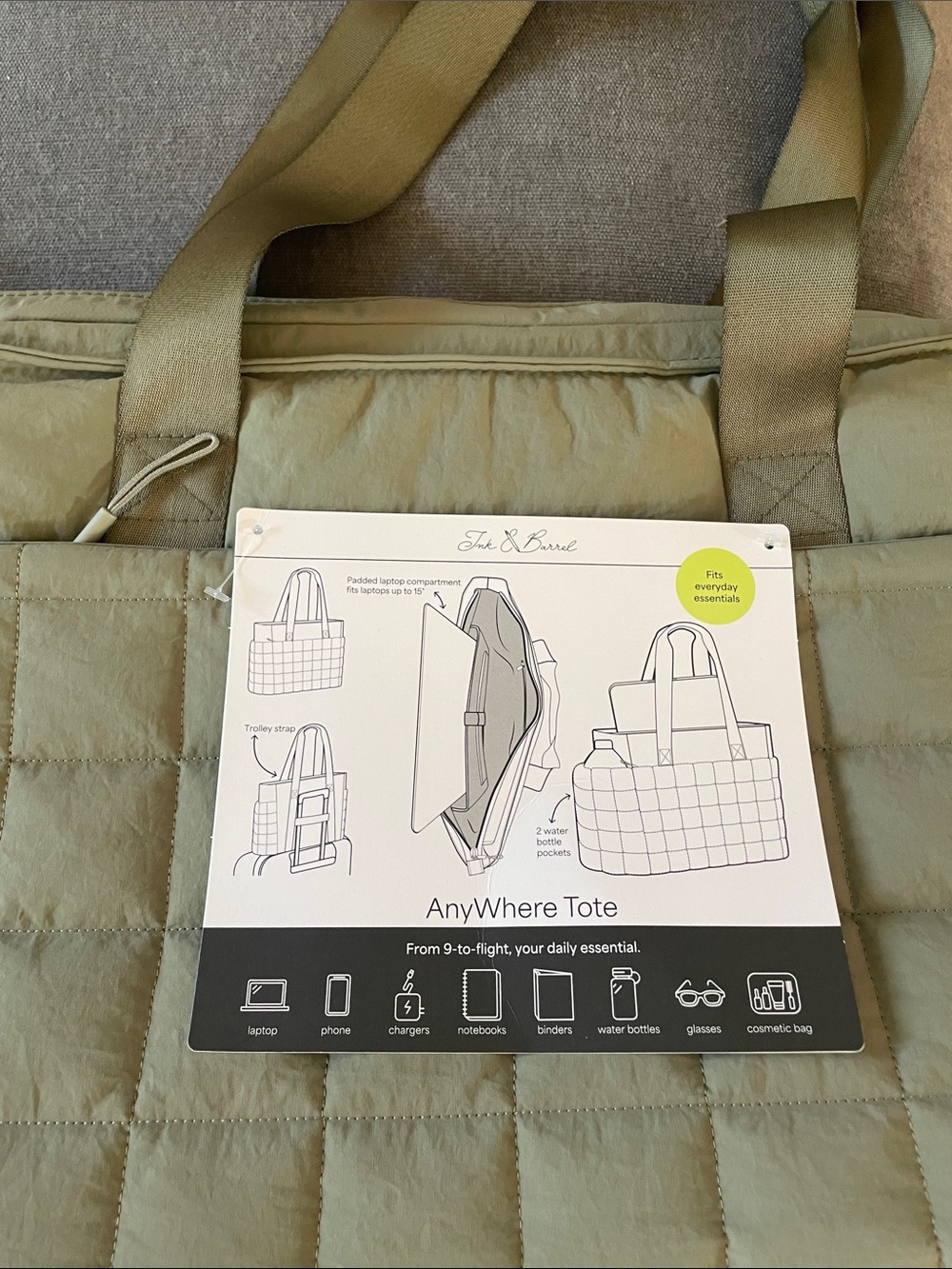 Ink&Barrel AnyWhere Tote - Sage Green Quilted Tote